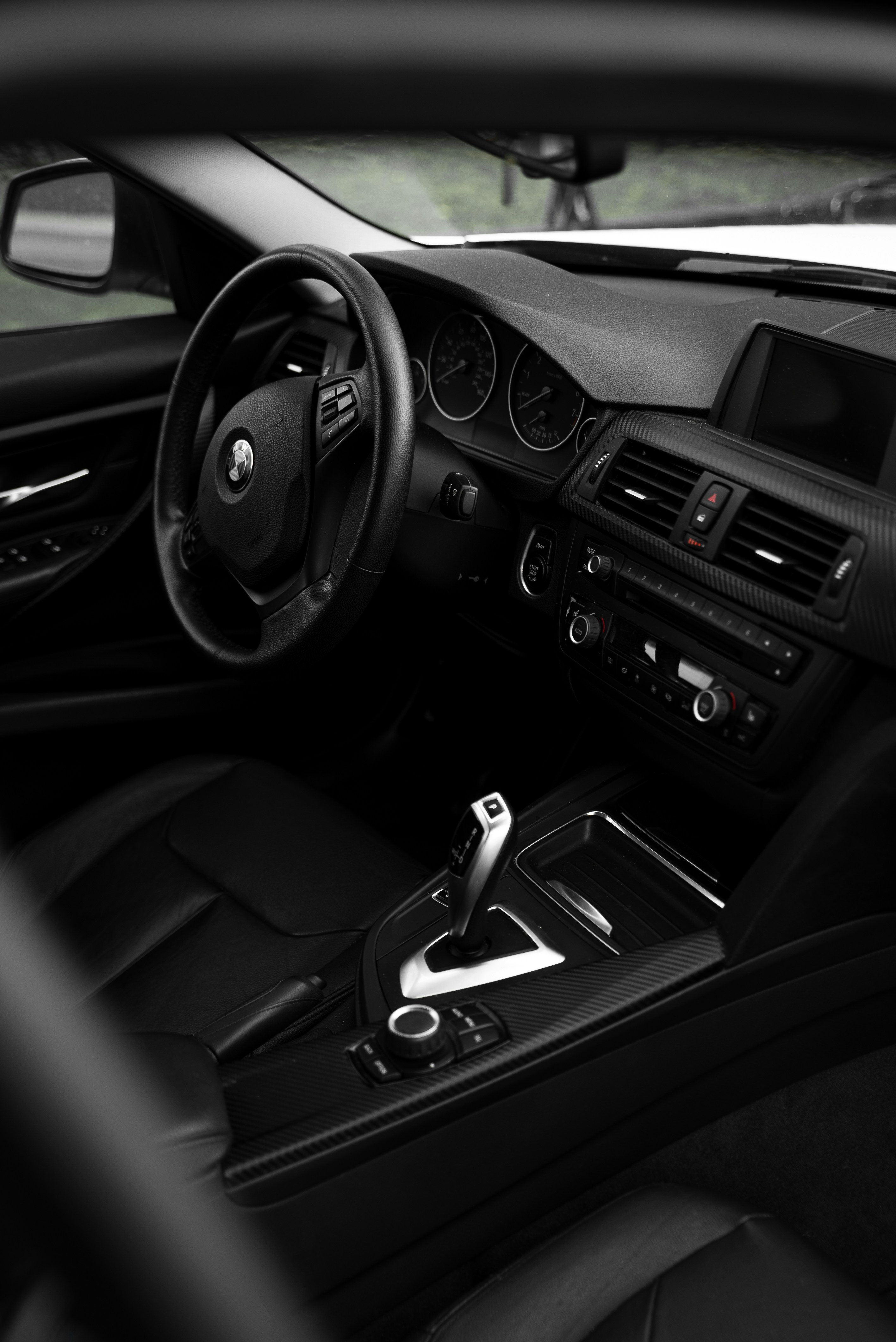 Detailing interior coche Valencia — limpieza profesional a domicilio